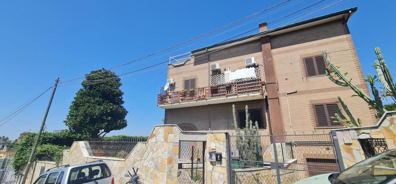 Appartamento Con Giardino Roma Exterior photo